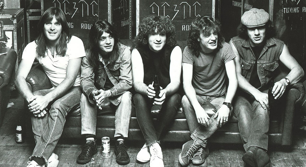 AC/DC: Bridging the Gap between Rock and Heavy Metal