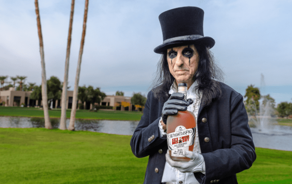 ALICE COOPER PARTNERS WITH WHISTLEPIG WHISKEY FOR DRY JANUARY ALICE COOPER PARTNERS WITH WHISTLEPIG WHISKEY FOR DRY JANUARY