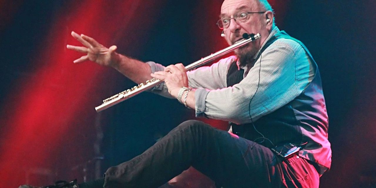 Ever Wonder How Ian Anderson Brought a Flute Into Rock 'n Roll? Ever Wonder How Ian Anderson Brought a Flute Into Rock 'n Roll?