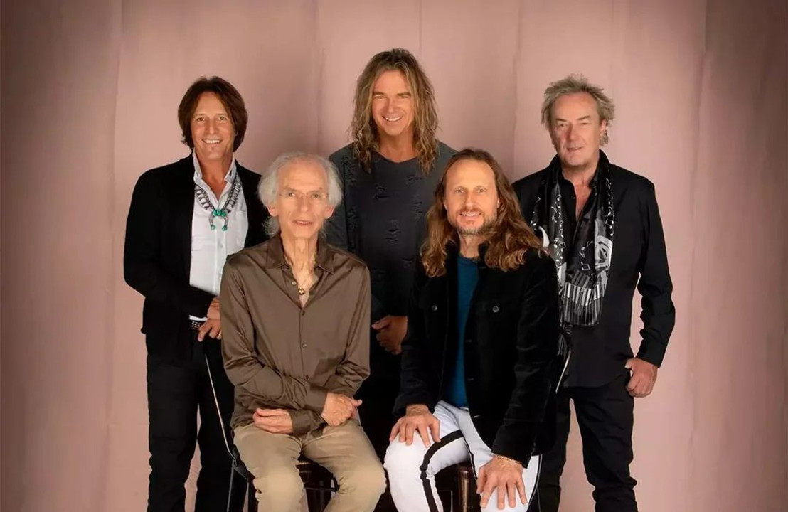 YES EMBARKING ON A FRAGILE TOUR