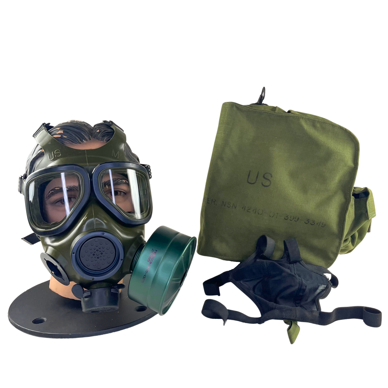 GM89 M40 SERIES G.I. ISSUE GAS MASK, MEDIUM