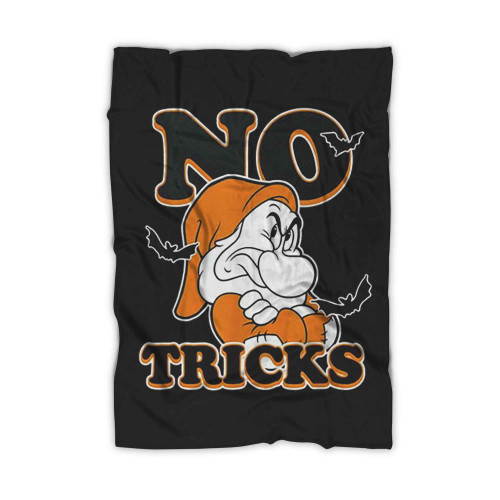 Disney Snow White And The Seven Dwarfs Halloween No Tricks Blanket