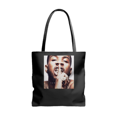 Tory Lanez Acting Like Tote Bags