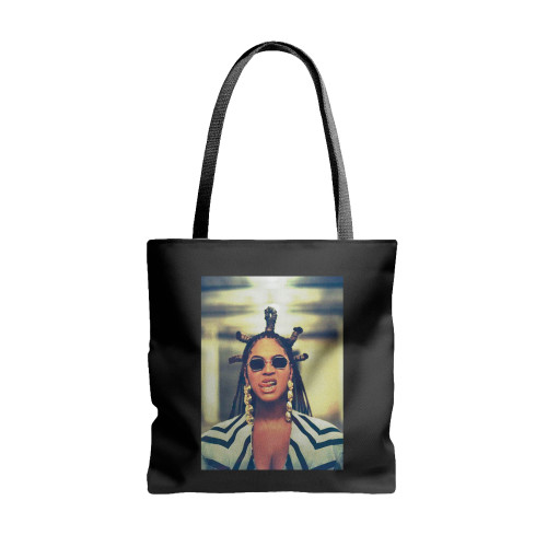 Vintage Renaissance Beyonce Tote Bags