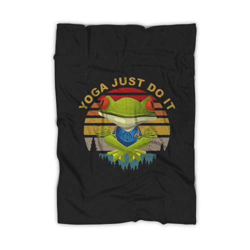 Yoga Just Do It Vintage Retro Frog Blanket Yoga Just Do It Vintage Retro Frog Blanket
