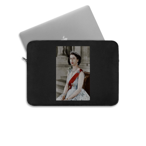 Englad Queen Beautiful Elizabeth Laptop Sleeve