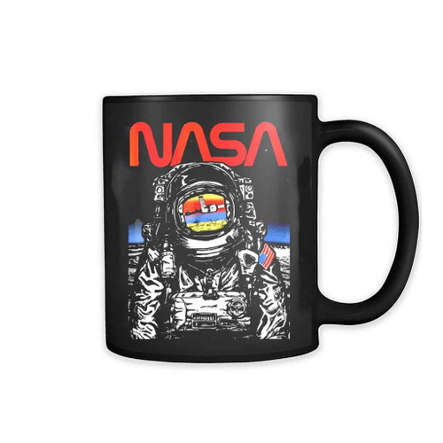 Nasa Astronaut Moon Reflection Vintage Retro 11oz Mug