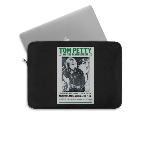 Tom Petty And The Heartbreakers Vintage Style Concert  Laptop Sleeve