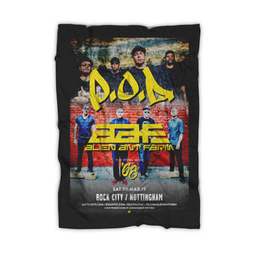 Pod & Alien Ant Farm  Blanket