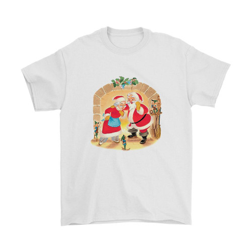 Mr Santa And Mrs Claus Man's T-Shirt Tee