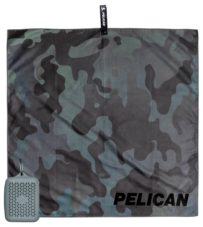 PELICAN OUTDOORS  MULTI USE TOWEL W/ CASE | CAMO