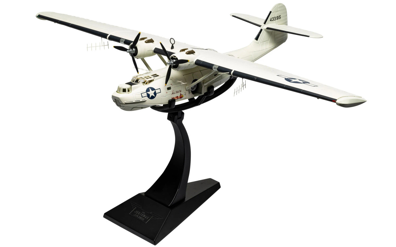Corgi 1:72 Consolidated PBY-5 Catalina 44-33915 'Miss Pick Up