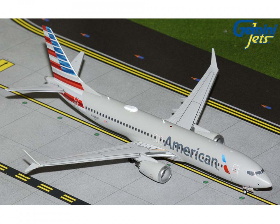 Gemini Jets 1:200 American Airlines B737 MAX 8 Diecast Model