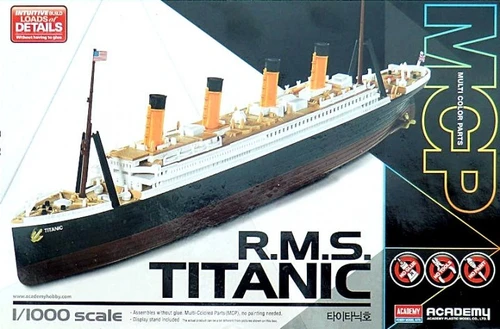 Academy 1:1000 RMS Titanic