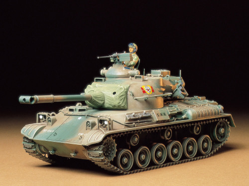 Tamiya 1:35 Type 61 Tank