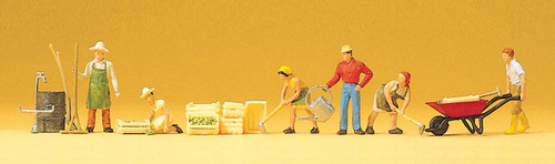 Preiser HO Gardeners w/Accessories