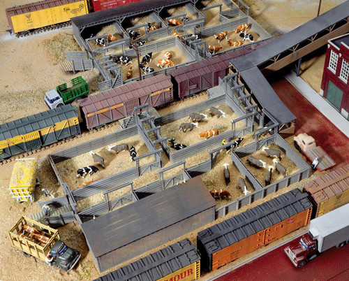 Walthers HO Stock Yards Set