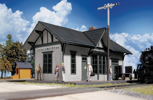 Walthers HO Golden Valley Depot