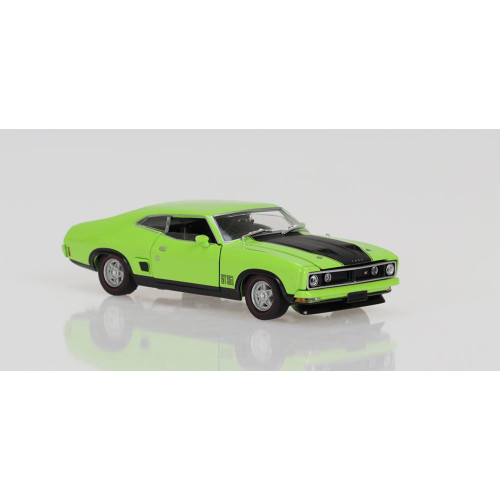 DDA Collectibles 1:32 Lime Twist XB GT Ford
