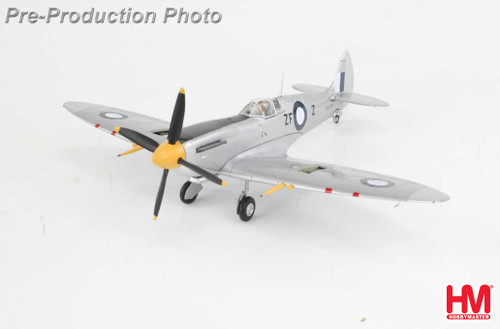 Hobby Master 1:48 Spitfire MkVIII Strauss