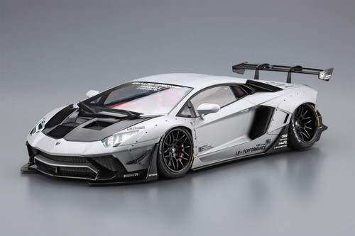 Aoshima LB Works Lamborghini Aventador