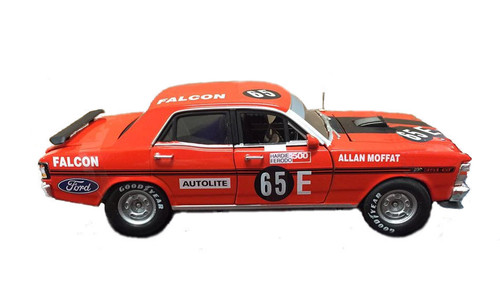 DDA Collectibles 1:32 Red XY GTHO Ford #65E