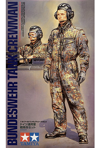 Tamiya 1:16 Bundeswehr Tank Crewman