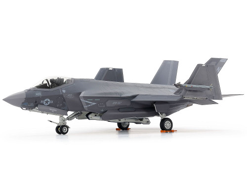 Tamiya 1:48 F35C Lightning II