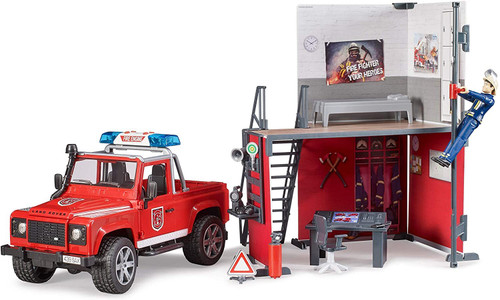 Bruder Fire Station w/Land Rover