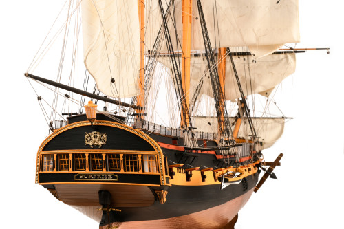 Artesania Latina 1:48 HMS Surprise