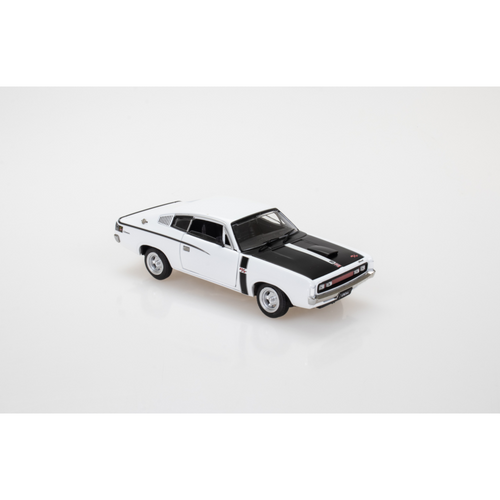 DDA Collectibles 1:32 White E38 Charger