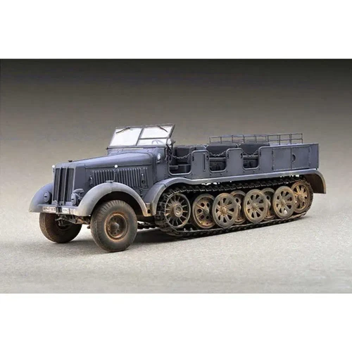 Trumpeter 1:72 Sd.Kfz.8 Schwerer Zugkraftwagen Plastic Model Kit