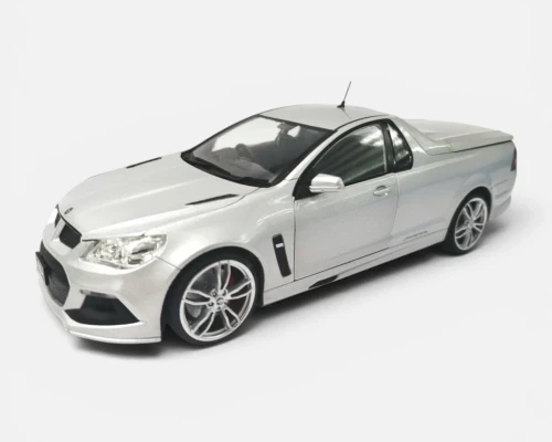 DDA Collectibles VF Maloo R8 HSV Holden Ute Silver Diecast Model