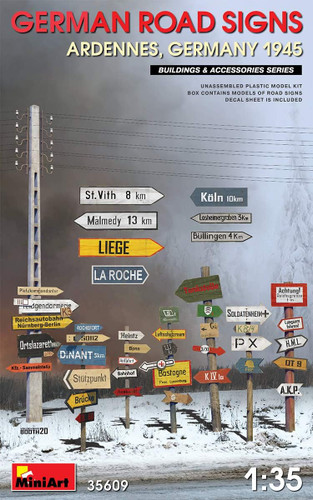 Mini Art 1:35 German Road Signs Plastic Model Kit