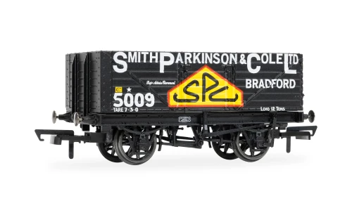 Hornby 00 Gauge Smith Parkinson & Cole Ltd - 7 Plank Wagon