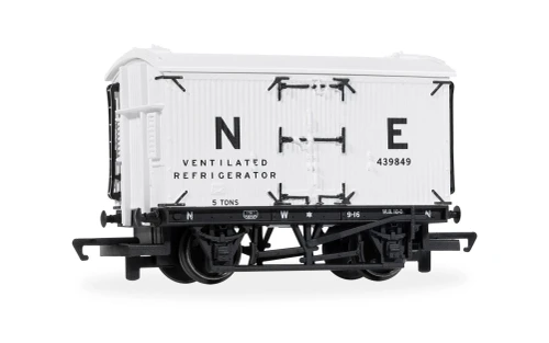 Hornby OO Railroad: Refrigeration Van