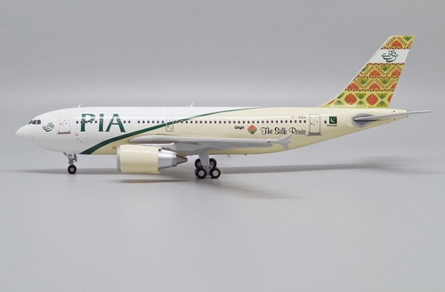 JC Wings 1:200 Pakistan Int. Air Gilgit