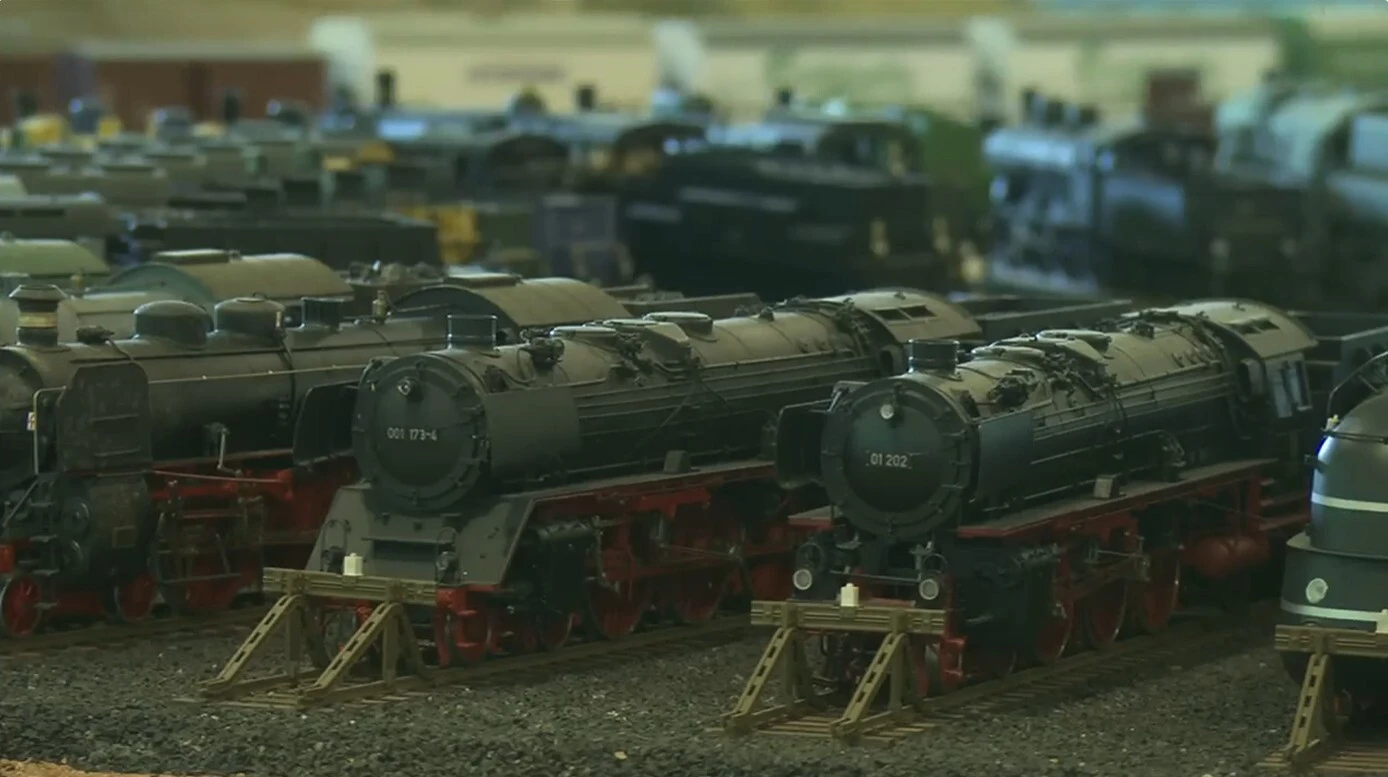 Alternative banner alt