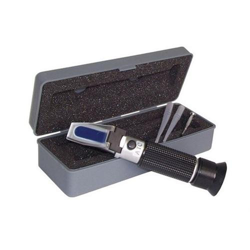 Protein / Specific Gravity Refractometer