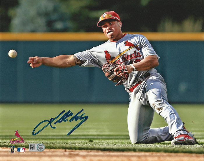 Kolten Wong Throwing from Knee Signed 8x10