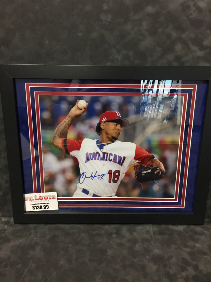 Carlos Martinez WBC Signed Framed 11x14