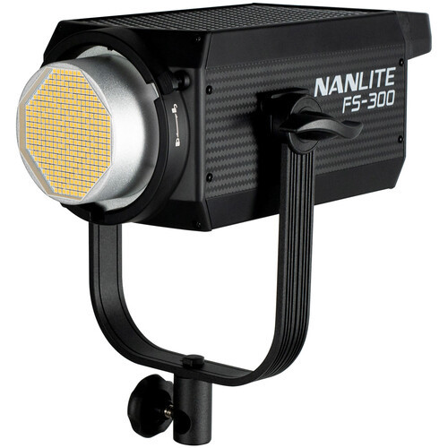 NANLITE ナンライト FS-300　300W　撮影用LEDライト Nanlite FS-300 AC LED Monolight