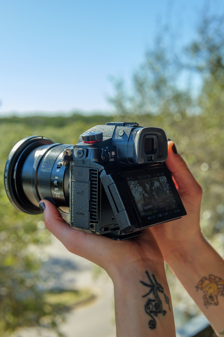 Panasonic Lumix DC-GH6 Mirrorless Camera with 12-60mm Lens