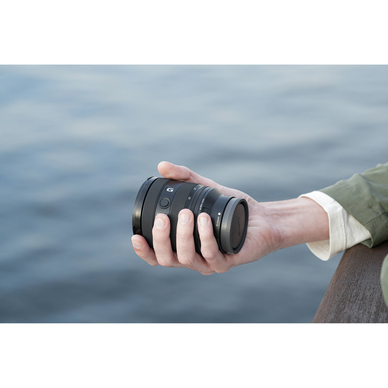 Sony FE 20-70mm f/4 G Lens (Sony E)