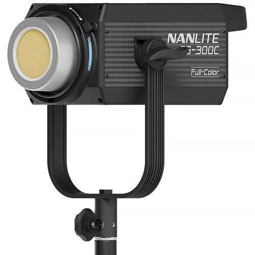 NANLITE FS-300C RGBW AC LED MONOLIGHT (7426530)