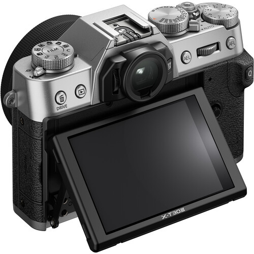FUJIFILM X-T30 III Mirrorless Camera with XC 13-33mm f/3.5-6.3 OIS