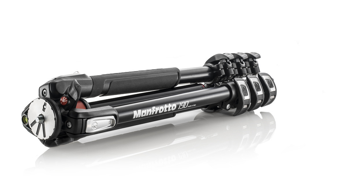 Manfrotto MT190XPRO4 Aluminum Tripod