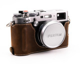 Used FUJIFILM X100F Digital Camera with Leather Grip (EX+)