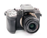 Used Panasonic Lumix DMC-G7 Mirrorless Micro Four Thirds Digital Camera with 14-42mm Lens (EX+)