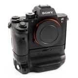 Used Sony Alpha a7R II Mirrorless Digital Camera Body with Camera Grip (EX)